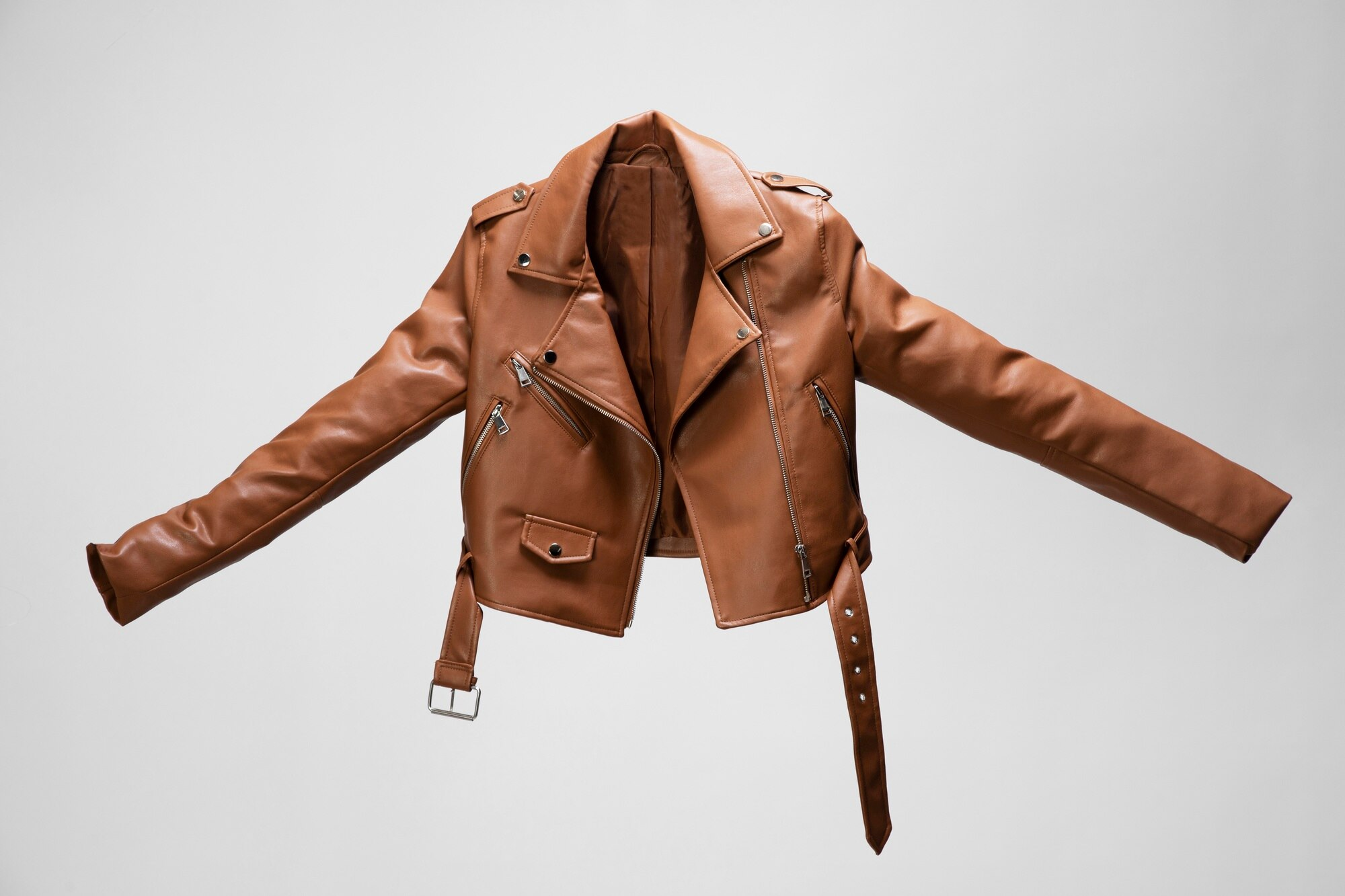 How to Wash a Leather Jacket Without Ruining It?
